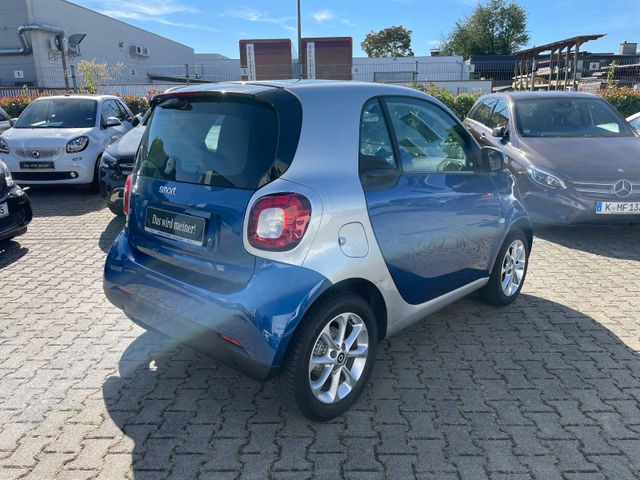 Fahrzeugabbildung Smart ForTwo Coupe Passion Navi Pano