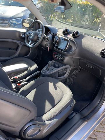 Fahrzeugabbildung Smart ForTwo Coupe Passion Navi Pano