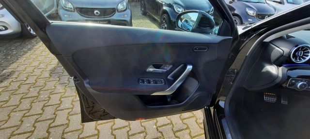 Fahrzeugabbildung Mercedes-Benz A 180 AMG Optik