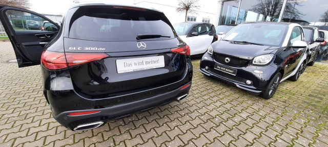 Fahrzeugabbildung Mercedes-Benz GLC 300 de 4Matic