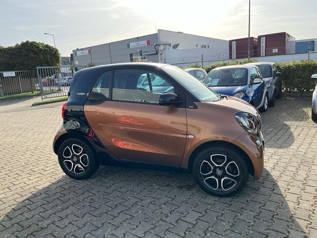 Fahrzeugabbildung Smart Turbo Passion Navi Pano
